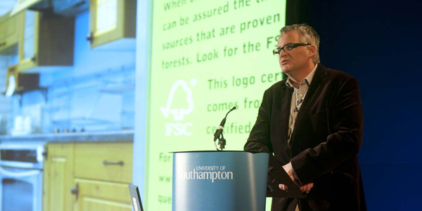 Alan Knight presenting the 2011 Southampton City Lecture
